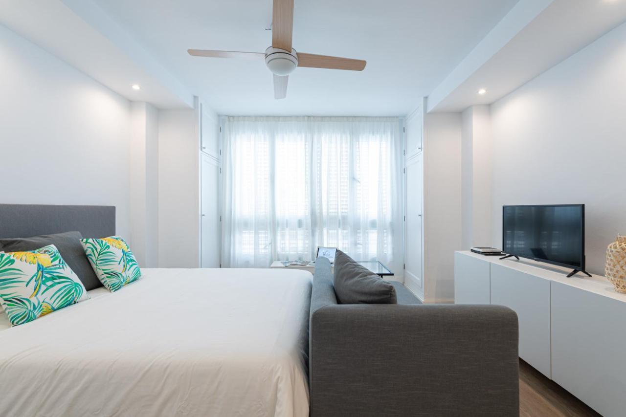 Homeforguest Moderno Estudio Junto A Las Canteras Las Palmas Buitenkant foto